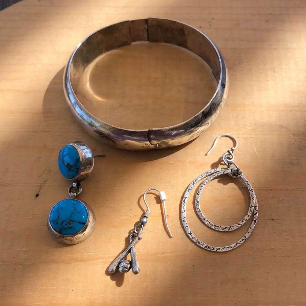4 Piece Lot Sterling Silver Jewelry One Of’s Earrings Vintage Bangle Bracelet